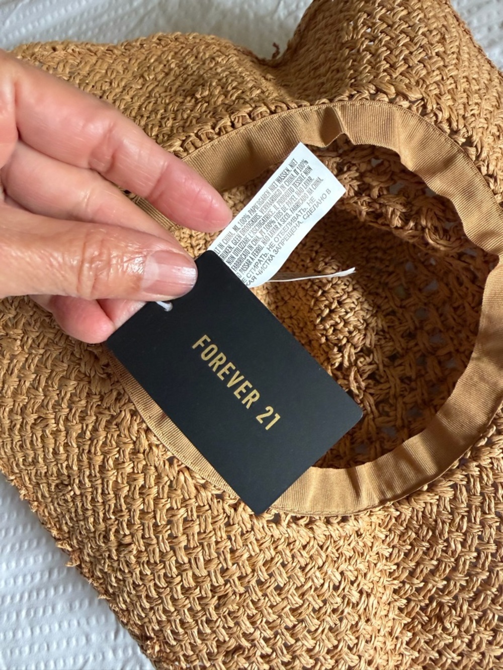 NWT Forever 21 floppy Straw Sun Hat in Tan - Women's Beach Hat - Picture 4 of 6